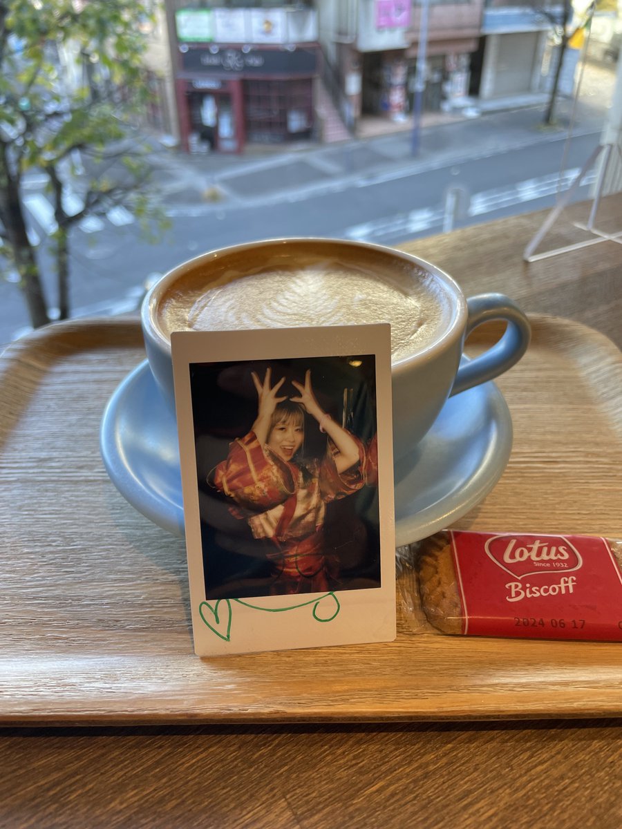 katopanda0655's tweet photo. 最近よく使うカフェ…
落ち着いてるし、BGMも素敵
お仕事捗るから集中したい時はよく来るんだよね
唯一の心配はガラガラすぎて潰れないか心配なところ笑
#益永みどり
#どりー
#MDREAM https://t.co/LmiU8RL9WM