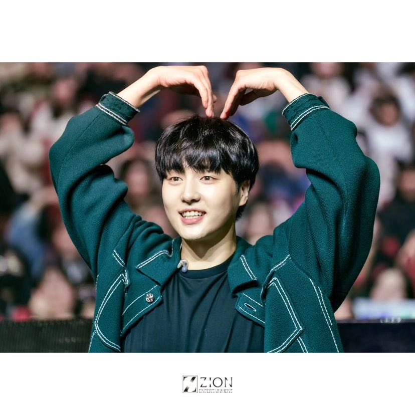 SOLE1223_'s tweet photo. 자이언 엔터테이먼트 인스타 세종 피드 업로드 !!

2023 양세종 FAN MEETING <우리, 다시, 여기>가
성공적으로 마무리 되었습니다.

소중하고 행복했던 순간을 함께 해주신
팬여러분들 감사합니다 💕 https://t.co/qZAFG08S8k