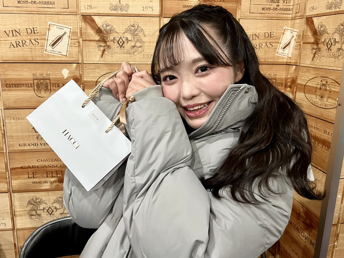 昨日の帰り際SODさんからハーブティー？頂きました‼️オシャレ✨️✨️✨️✨️ https://t.co/hZQFwW0VwX