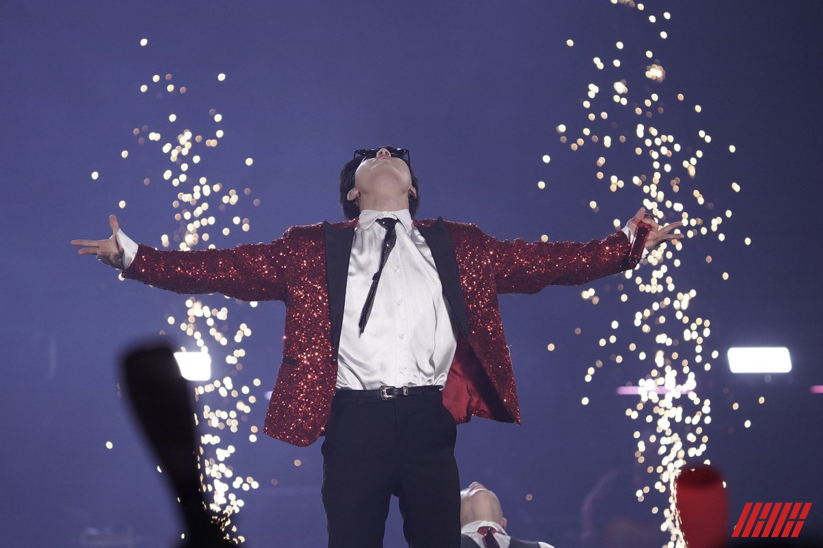 [#MEMORY]
 
2023 iKON WORLD TOUR TAKE OFF🪐
アンコール公演~SONG Behind shot~公開🎤
 
さらにご覧になりたい方は
iKONIC JAPAN会員限定PHOTOへ📸✨
🔗ikonic.jp/photo/sp656d23…
※ログイン後にアクセスしてください。
 
#iKON #아이콘
#JAY #SONG #BOBBY
#DK #JU_NE #CHAN
#iKONWORLDTOURTAKEOF