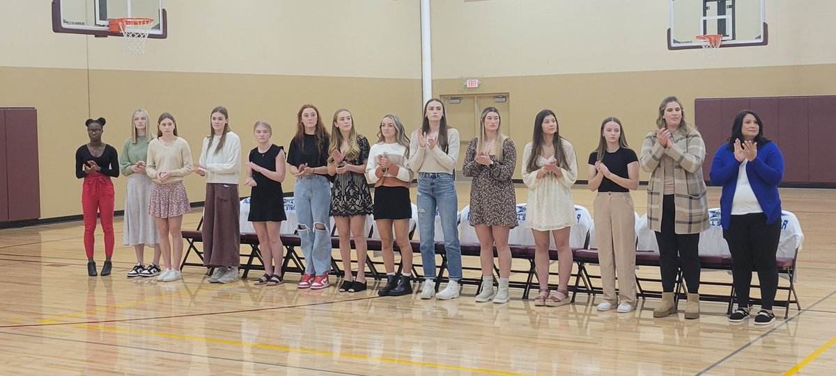 DakotaValleyCo1's tweet photo. @DakotaValleyCo1 well represented today at the @sdvbca All-Star Game:  North Team members Daniela Lee -Colman-Egan, Presley Knecht -Castlewood, Tevan Erickson -Elkton-LB, Asst. Coach Abigail Dockter -Colman-Egan, Head Coach Missy Erickson -Elkton-LB...and Brad DeBeer on the PA https://t.co/PjbdJNZquz