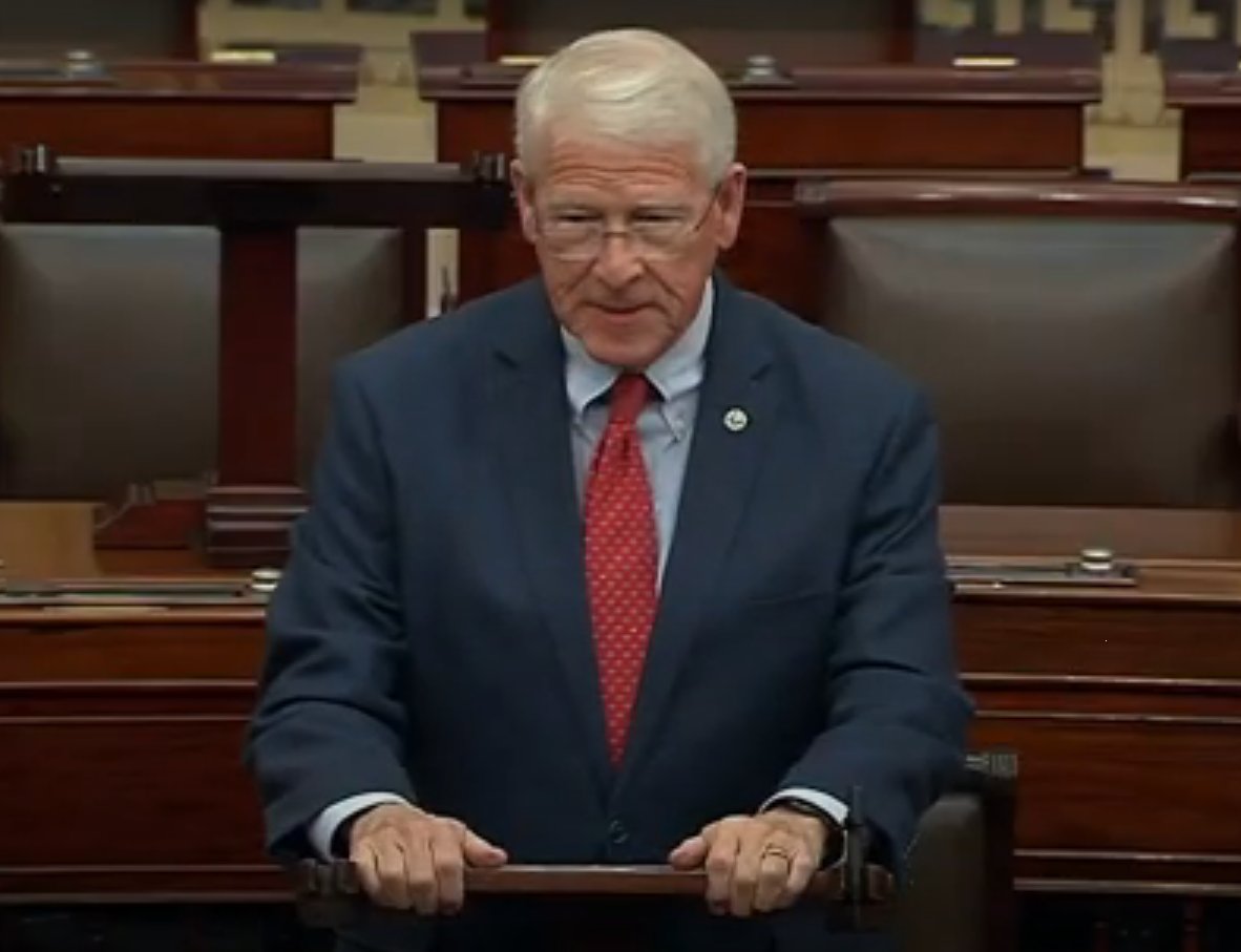 GrantCameron's tweet photo. According to Danny Sheehan (R) Senator Roger Wicker is the latest illuminati deep state cabal member brought in to kill UAP disclosure. TOP CONTRIBUTOR 2017- 2022?  Lockheed Martin $71,525 

#ufotwitter #uap #illuminati #deepstate #ufo https://t.co/Rfm9MVHnCM