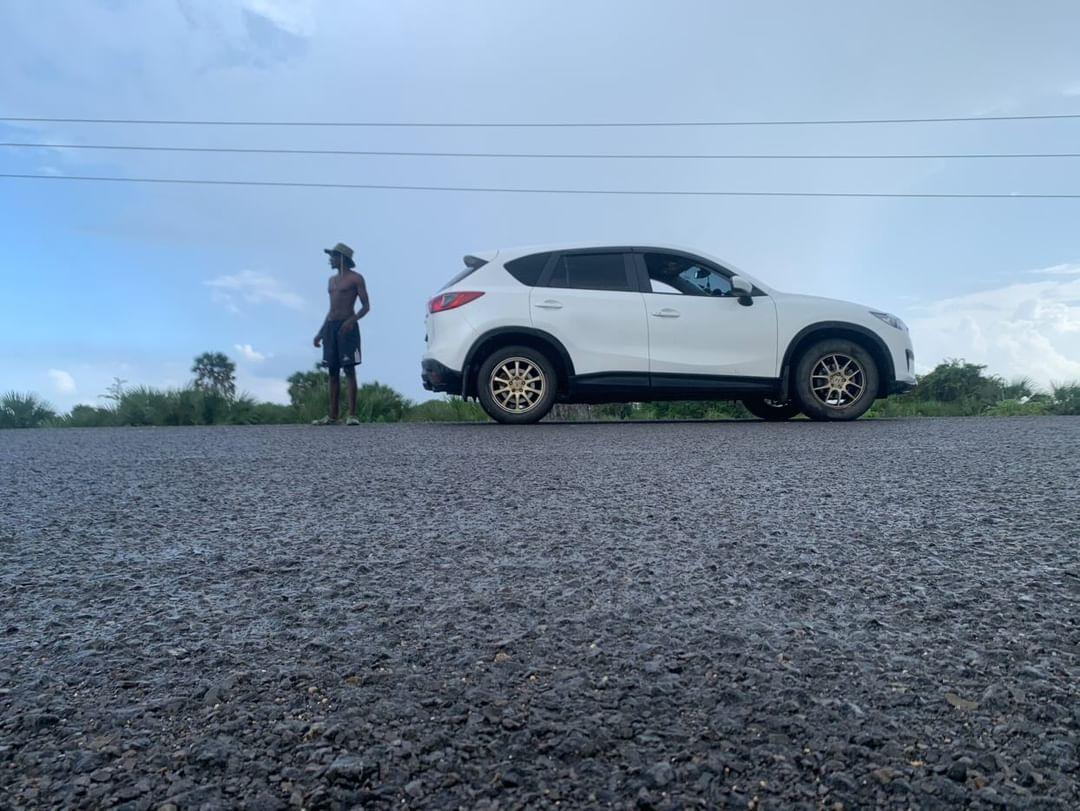 EddieMors1's tweet photo. A THREAD ABOUT DRIVING TO LAMU
My travel buddy and I took the car out on a roadtrip to Lamu. Hopefully this thread will help those planning a similar trip #TembeaKenya https://t.co/kmK5ye3U45