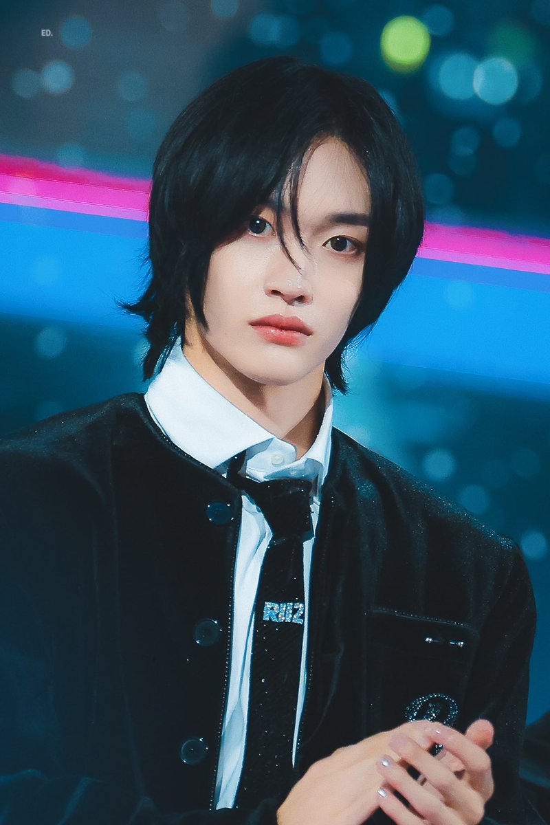 Elldollb's tweet photo. 231202 MMA  HD 
#원빈 #WONBIN #라이즈 #RIIZE #MMA https://t.co/YTqJnCHxg1