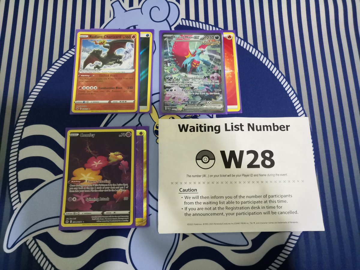 WwhAndrew's tweet photo. Placed 18/300＋players, unlucky whiff my top16 to day2 but congratz to my teammates @kienxun placed top8 and @jian_yoong top4 after day2! Felt extremely tired after all matches. At the last, thanks for MY Hobby &amp; Collectibles for sponsoring Team WEEJI. https://t.co/9alK950424