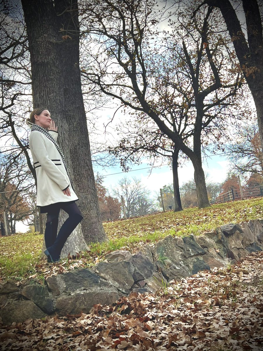 caj_writes's tweet photo. Straight out of a #Hallmark movie✨

#writerscommunity #writerly #Christmas2023 https://t.co/ZloDFL5WOH