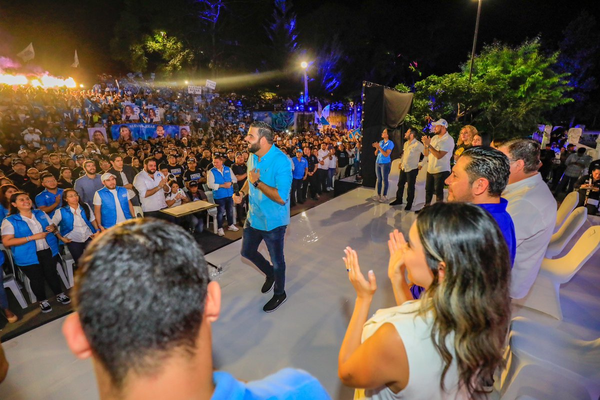 En San Salvador tendremos 16 diputados que van a garantizar la gobernabilidad de nuestro presidente @nayibbukele 🇸🇻🖐️

#VamosPorTodo #5más #Operación2024 🧢