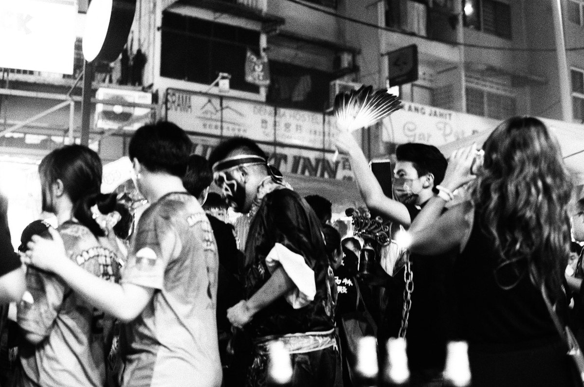 4ever2wander's tweet photo. Kuala Lumpur 
.
.
.
#malaysia #kualalumpur #bandw #blackandwhitephotography #photography #photooftheday #photogram #canonphotography #canon #canonae1 #filmphotography #filmisntdead #film #travelphotography #travel #travelblogger #explore #culture #asiatravel #cityphotography https://t.co/dgoeb77u87