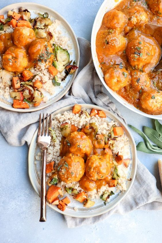 summer_food's tweet photo. Pumpkin Turkey Meatballs, these super tender turkey meatballs bring fall flavor to an Italian classic! https://t.co/80MPfeliUc