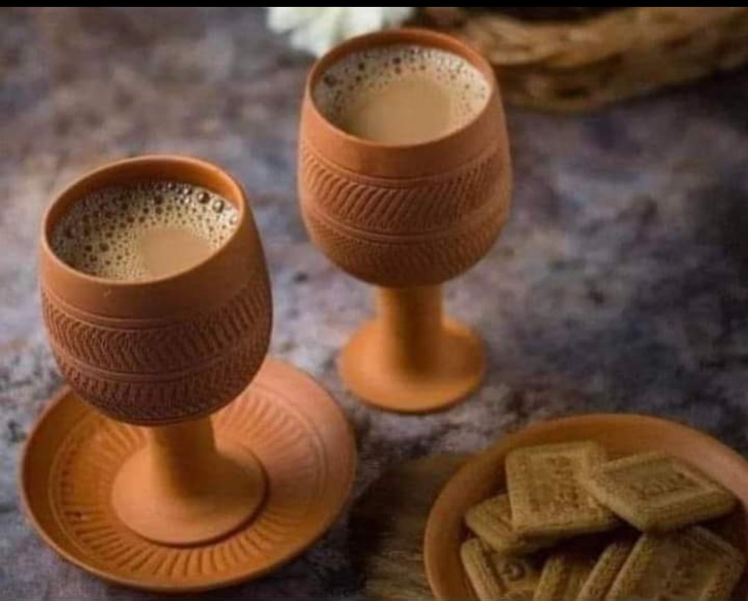 MSiddiq24988879's tweet photo. نہ پوچھو دل ناداں کی مرض کی دوا
بس گرما گرم چائے اور ٹھنڈی ہوا https://t.co/FPa8tIhSi8