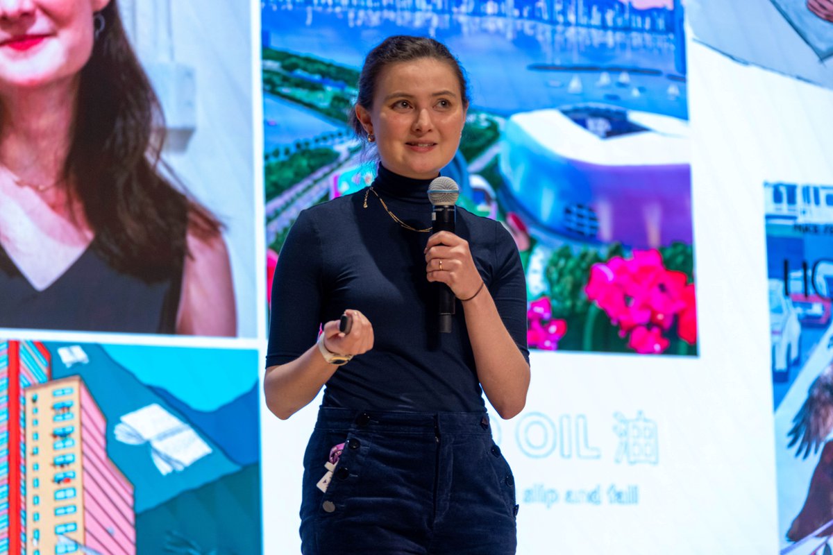 VSAHKG's tweet photo. We had the honour of hosting the talented artist Ms. Sophia Hutong to share her inspiring journey of growing up in HK, battling chronic illnesses, and how it shaped her life. She also gave our DP Visual Arts students practical insights and guidance of being a successful artist. https://t.co/GgmZmBAEuu