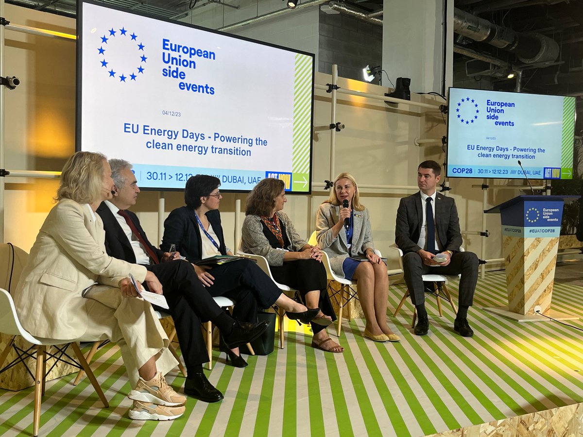 Welcome to #EUEnergyDays at #COP28! 2⃣days of great interactions ahead at #EUatCOP28. Honoured to kick things off with a keynote on powering the #cleanenergytransition, followed by a wonderful discussion w/ 🇪🇺ministers & energy heavyweights! Join online👇 europa.eu/!rN6WcK