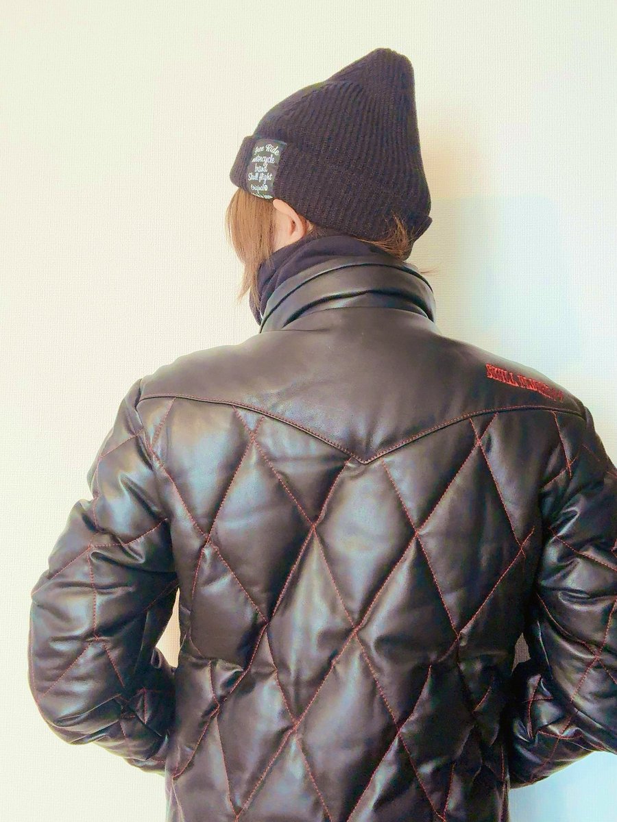 YuckeyYuckey7's tweet photo. #SKULLFLIGHT
ダウンジャケット
と
ニット帽
カッコ良い、軽い、暖かいと最高の絶品です
バイク乗る時にかっこいい😎で乗りたい方
BRAVE HEART
ブレイブハート
〒753-0831
山口県山口市矢原1200-1
TEL 083-923-7704
に行かれてみてね https://t.co/3FqyJst5AE