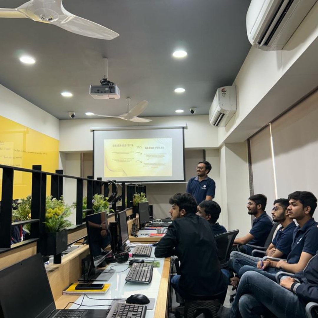 hkinfosoft's tweet image. Scintillating Saturday at @hkinfosoft💡

Our Tech Savvys organized an interactive session on insightful topics. Come, have a glimpse with us.

#HKInfosoft #YouDreamITWeMakeIT #TeamworkMakesTheDreamwork #ProjectManagement #SpiritualGrowth #ReactNative #TechUpdates