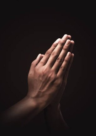 lcaromunoz's tweet image. Ritual before sleeping...  a bit of #Dunki #LuttPuttGaya...  a bit of #RNBDJ...  and a little Prayer 🙏🙏🙏💜 #ShahRukhKhan