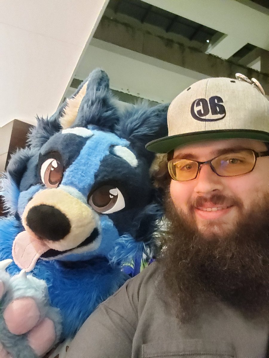 Got a pic with Bluey! #MFF #MFF23 #bluey