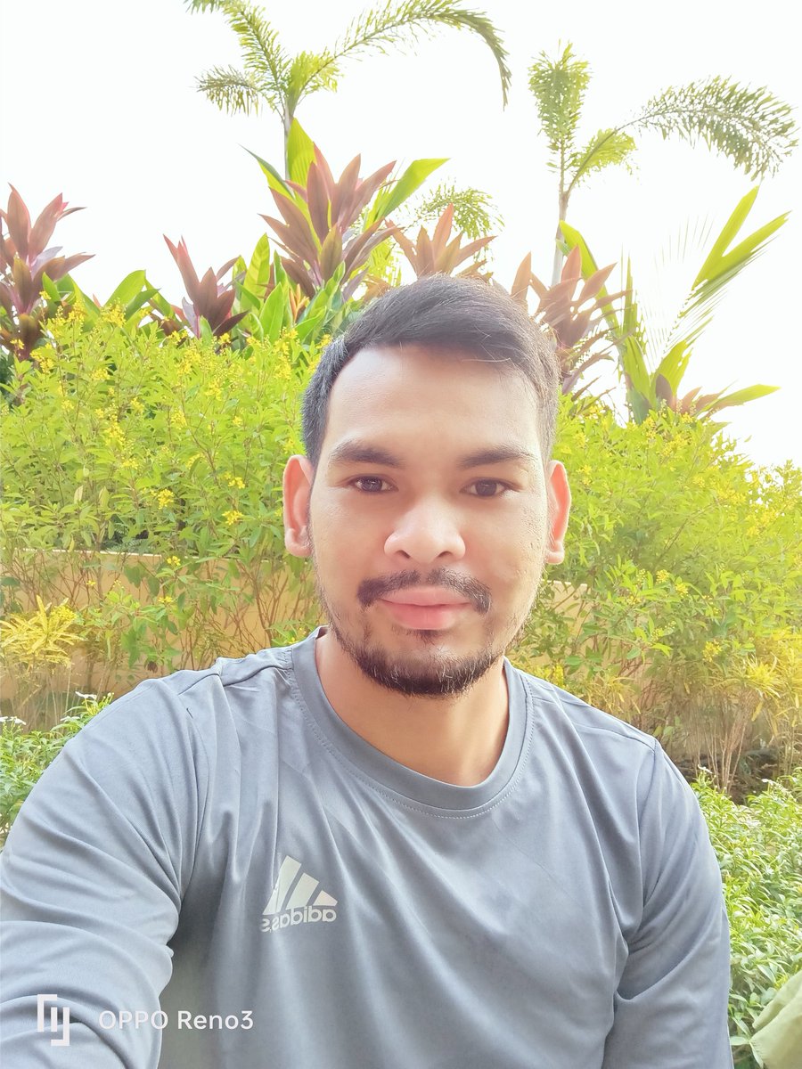 ChoemRitya's tweet photo. Hi https://t.co/YGSL6OePTO