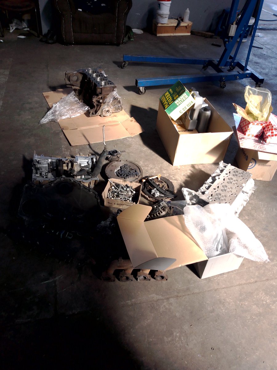 chillizee's tweet image. Ford ranger 2.2 overhaul successful