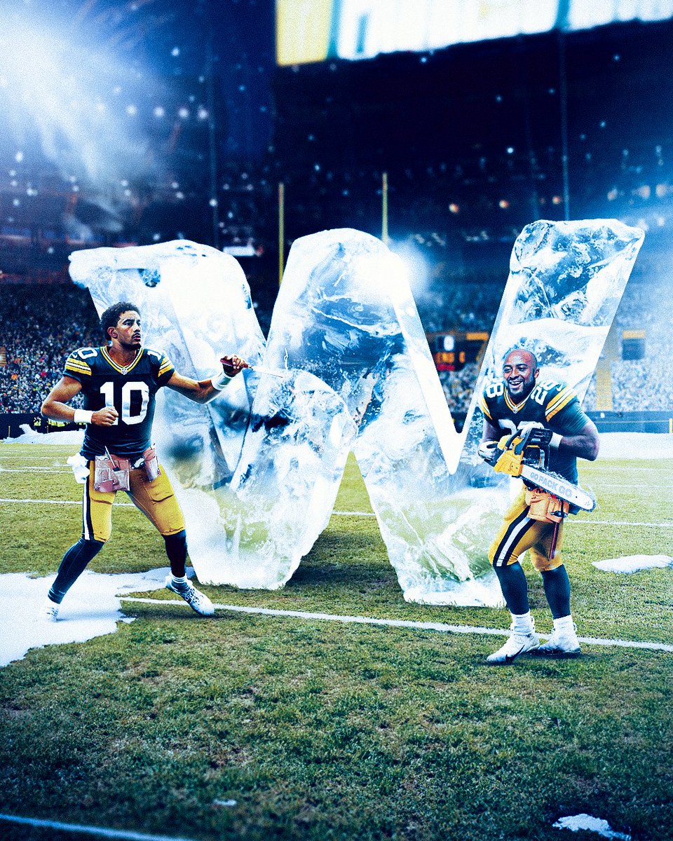 SNFonNBC's tweet photo. A W best served cold. #GoPackGo https://t.co/C8F7Zp7Ans