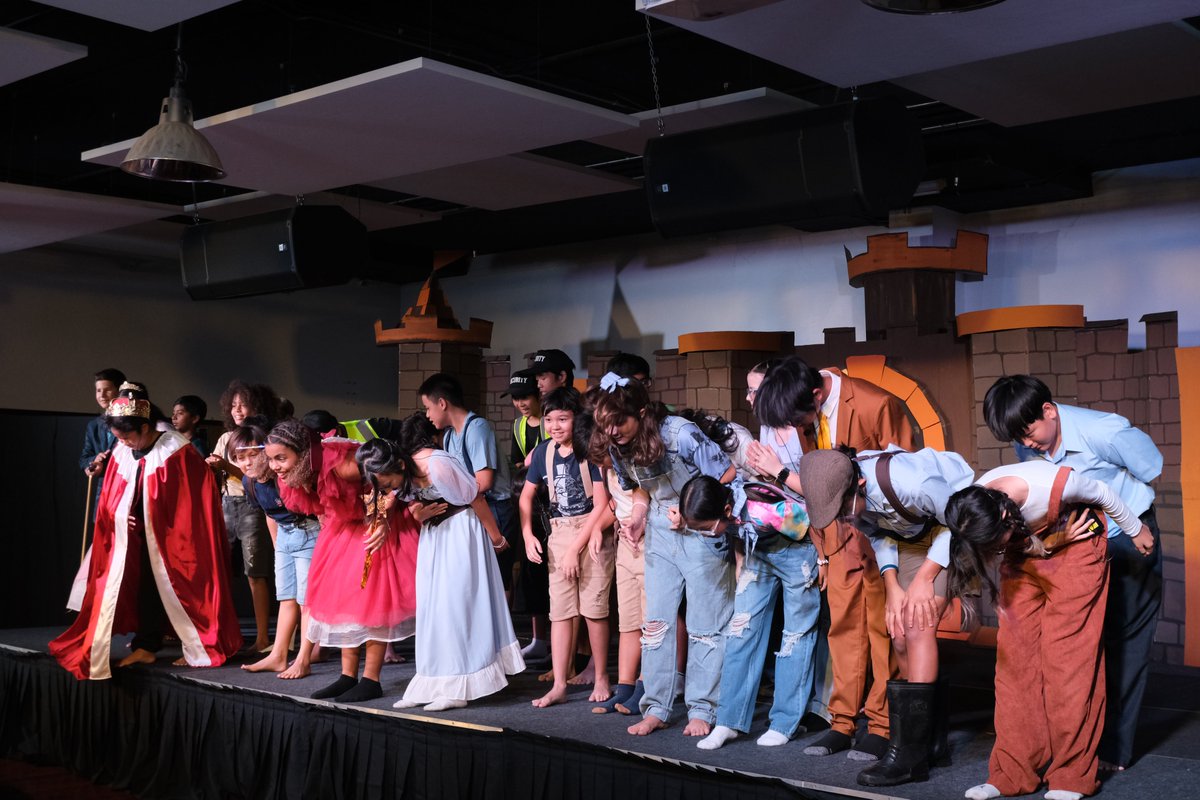 sassamakee's tweet photo. It took a real team effort to guarantee that this event was so successful. Great job everyone! #standrewssamakee #internationalschool #samakee #fun #schoollife #upperschool #inspired https://t.co/Toj40WAjPd