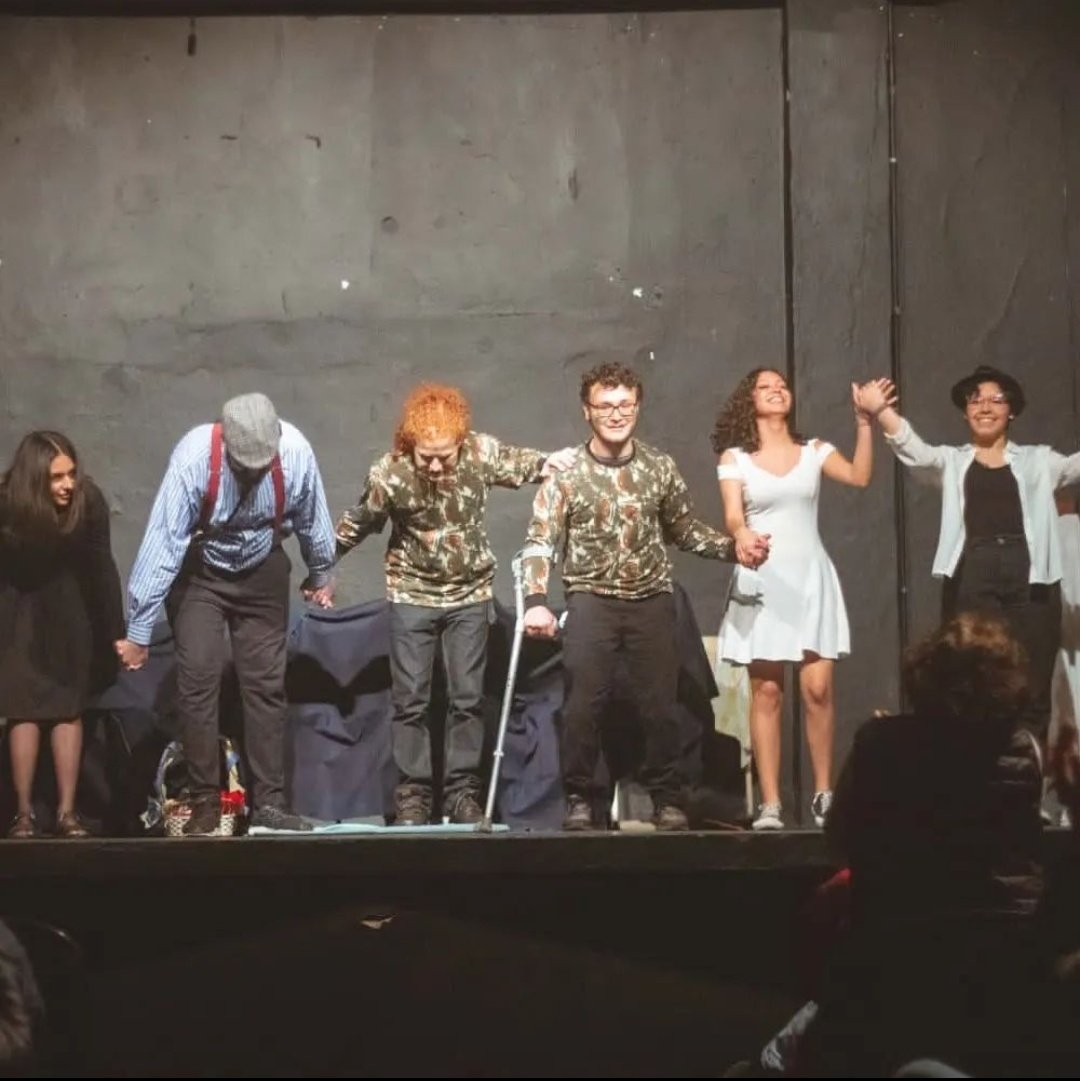 maiteacacio's tweet photo. meu coração está aqui🎭 https://t.co/R5nVq62DPX