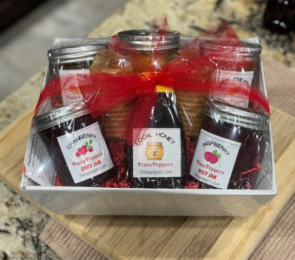 ritapintavalle's tweet image. When you have an incredible husband @PintavalleJoe  who grows super hot peppers to make tasty treats, and a beautifully talented daughter @cjcampbell09 who can help with gift baskets PintaPeppers.com gets to share sweet &amp;amp; spicy 🌶️ holiday gifts #ordertoday