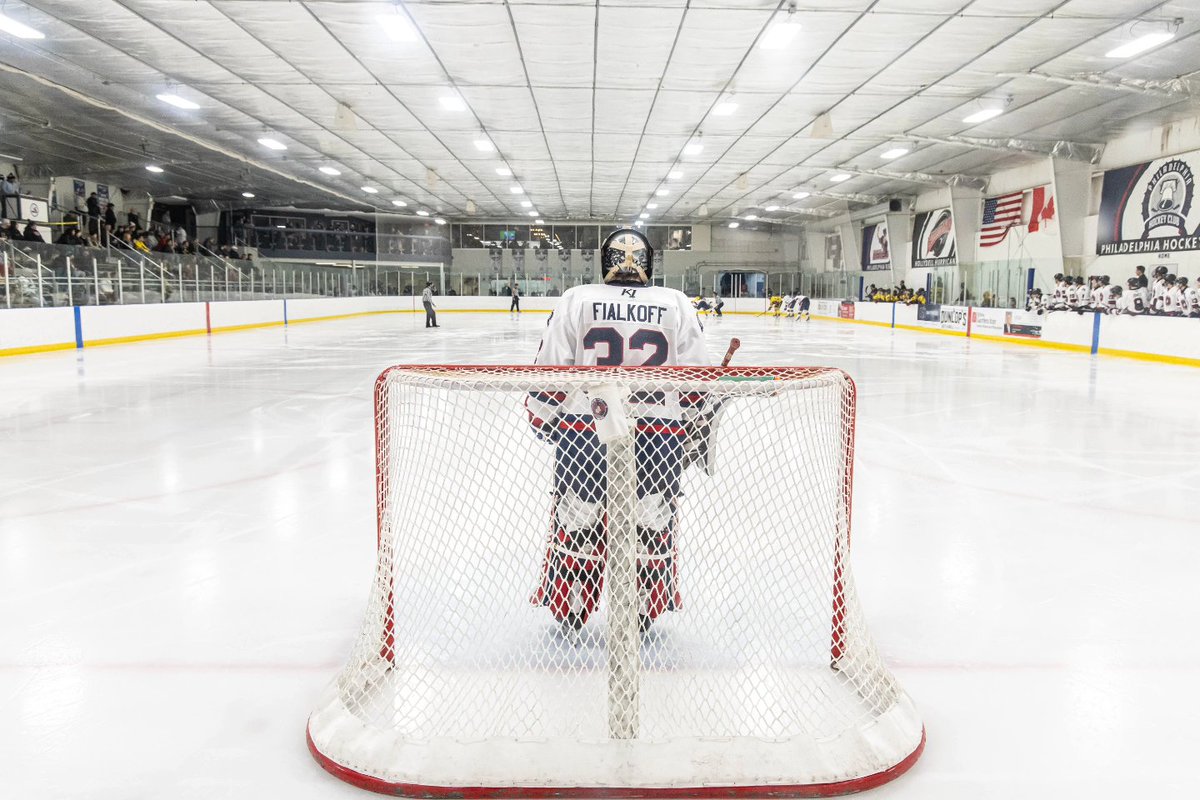 RC_PhotoDMR's tweet photo. @philarebelsNAHL had a tough fight with the Maryland Black Bears @HollydellIce 
@NAHLHockey #hockey #IceHockey #nahl https://t.co/bZ7F0N4vZE