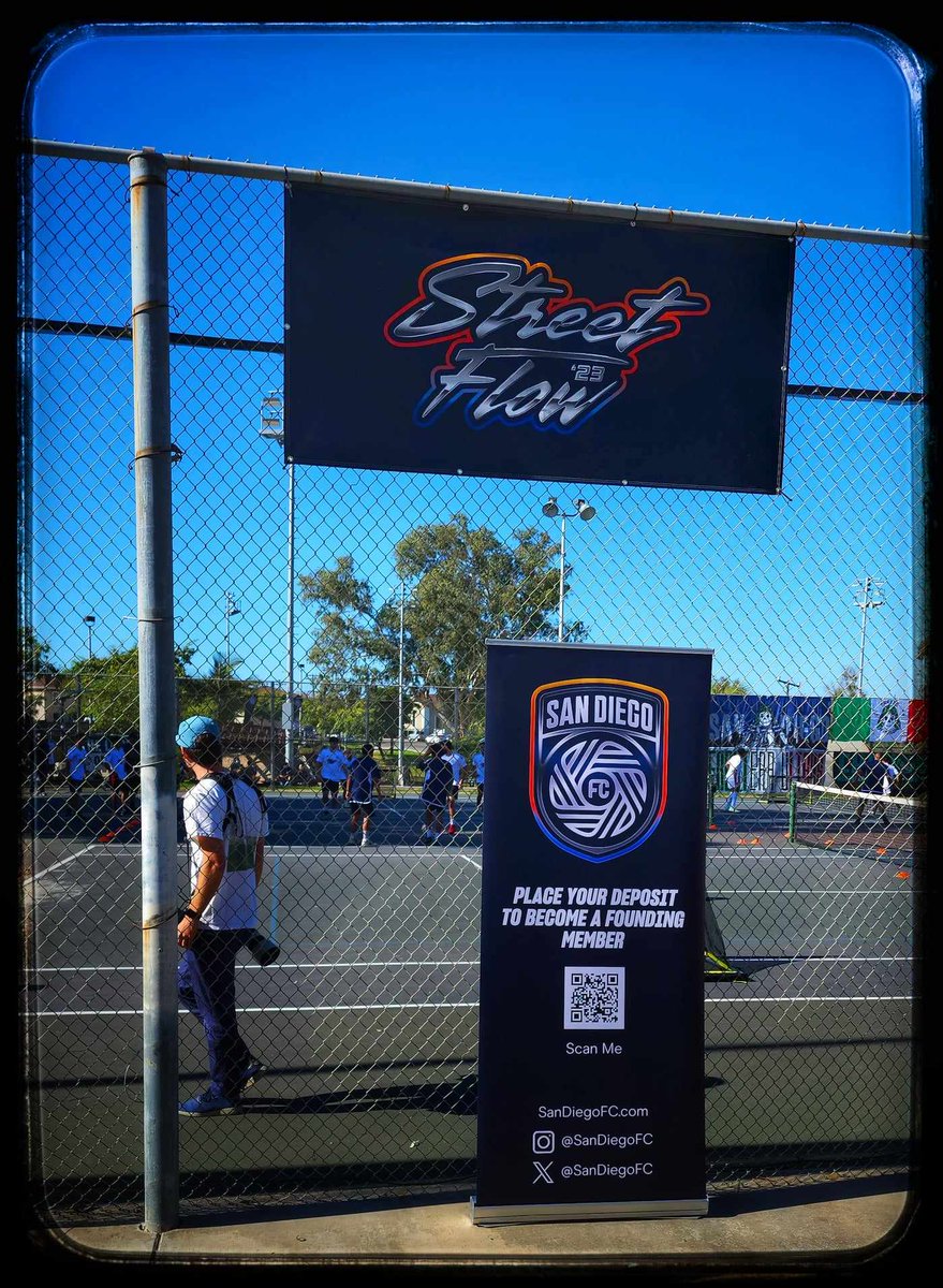 EspenFourOne4's tweet image. Terrific #StreetFlow with @sandiegofc &amp;amp; @riptides_club 
⚡️  #SanDiego SDFC #Soccer  ⚽️  #fútbol  🇺🇸   #USA 
@MLS  San Diego #SDFC Soccer ⚽️  fútbol  Riptides.club