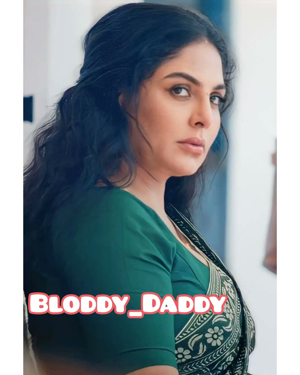 Bloddy_Daddy's tweet photo. شادی شدہ عورتوں سے
سوال ہے کیا آپ لوگ شوہر کے چوپے بھی لگاتی ہو؟؟
ماخرین عورتیں وظاخت کریں۔
#Crime_Partner @ItxRehana_
@Iamifatt
@realzara6
@GulnazWife
@RehamKhan1 https://t.co/i79bLzGrD0