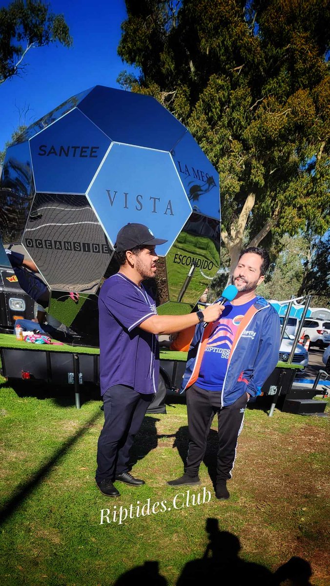 EspenFourOne4's tweet image. Terrific #StreetFlow with @sandiegofc &amp;amp; @riptides_club 
⚡️  #SanDiego SDFC #Soccer  ⚽️  #fútbol  🇺🇸   #USA 
@MLS  San Diego #SDFC Soccer ⚽️  fútbol  Riptides.club