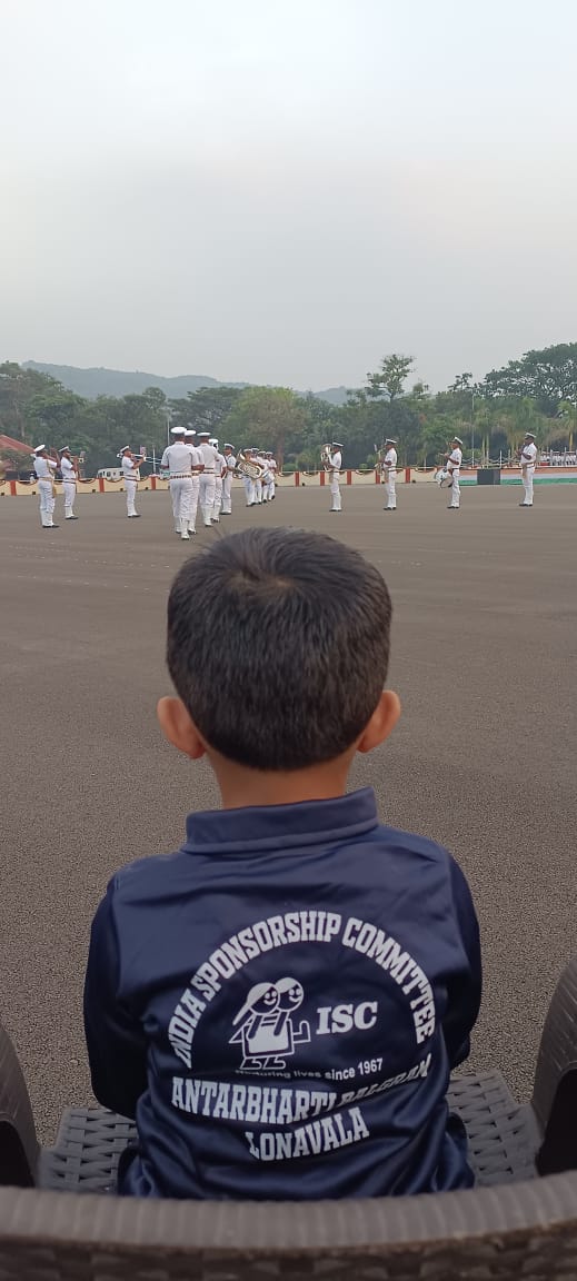 'Honoring valor on the field and kindness off it! 🌟 ISC Balgram children were welcomed for Navy Day celebrations @IN_INSShivaji.Huge thanks for years of support. 🙏Gratitude to Commodore Mohit Goel,Commanding Officer,INSSHIVAJI,Lonavala. 🎉 #NavyDay2023  #CommunitySpirit
