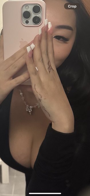 my new favorite tattoos (until the next one) https://t.co/GcAseWOsnt<a href="/tag/edc"class="tags"><span>#edc</span></a>