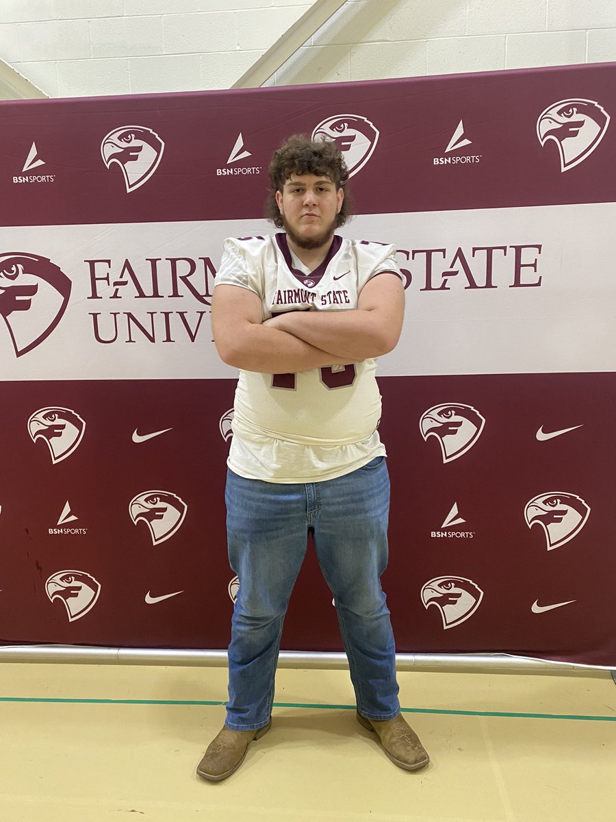 haydennester75's tweet photo. Great official visit today at @FairmontStateFB Thank you all for having me! @CoachPerotti @CoachEverhart @CoachRo35 @FairmontState https://t.co/kiVOMABMCY