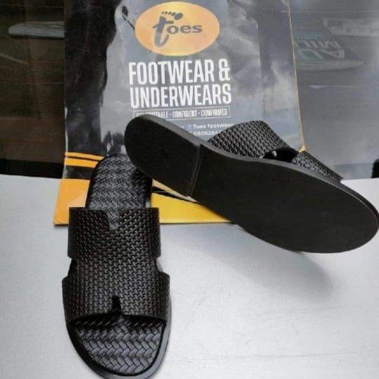 As a Nigerian,
The least you can do for me right now is to retweet, I make nice footwears at affordable rate. My customers may be on your TL.
Lagos Nigeria.
Delivery Nationwide

Toke makinwa Ta Ta Ta #Bitcoin