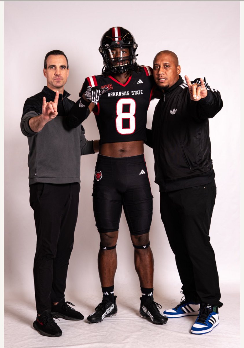 NaTori Brown DE/EDGE 8️⃣ tweet media