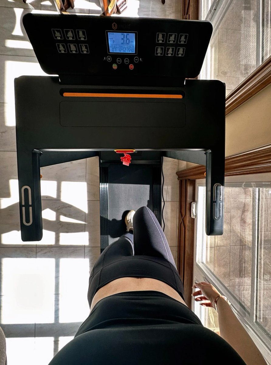 Home workouts, jogging