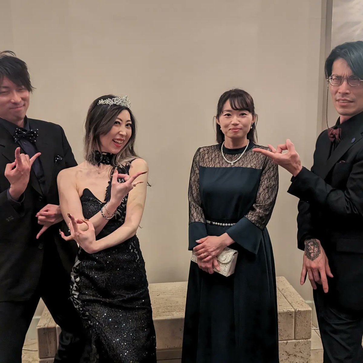 annye0121's tweet photo. ご推薦いただいたミセスコンテスト、ONESTORY AWARDにファイナリストとしてお邪魔させていただきました。

笑いたい

その一心で出場を決意して、少しは顔を上げることができたかなと思います。

次は今大会で出場権を頂いた
12/19 ミセスグローバルアース日本大会
にお邪魔します〜 https://t.co/vzBRDtbG2Z