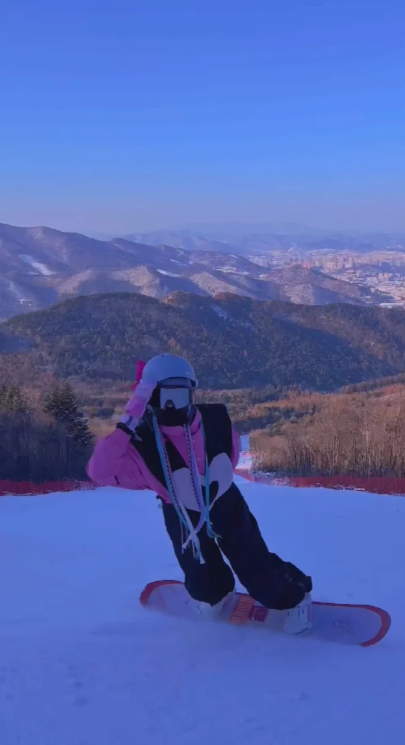 PLLAddictsBRd's tweet image. Snowboarding is really awesome