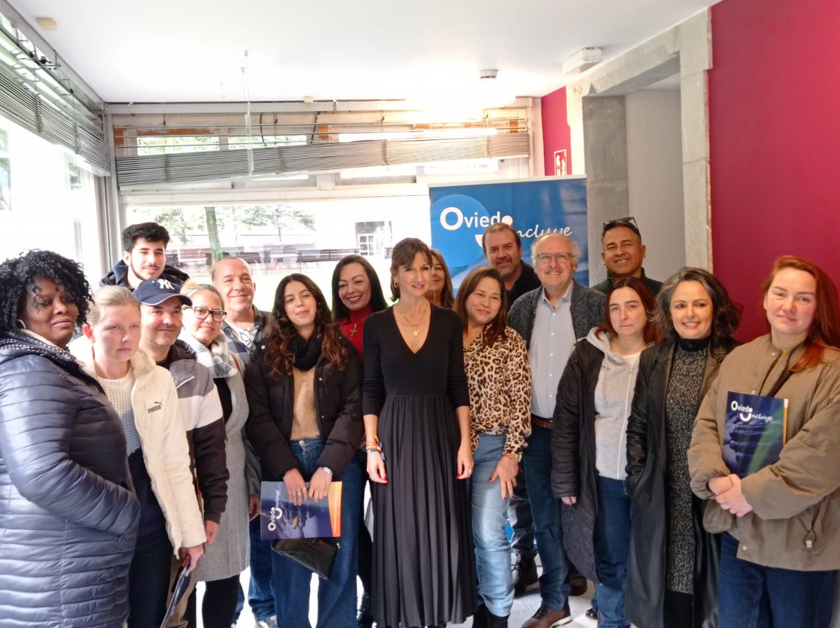 El pasado viernes celebramos el acto de clausura y entrega de diplomas a participantes en nuestros itinerarios formativos 2023. En este acto nos acompañó Leticia González, concejala de Economía <a href="/aytoviedo/">@aytoviedo</a> bit.ly/3T6VZMo