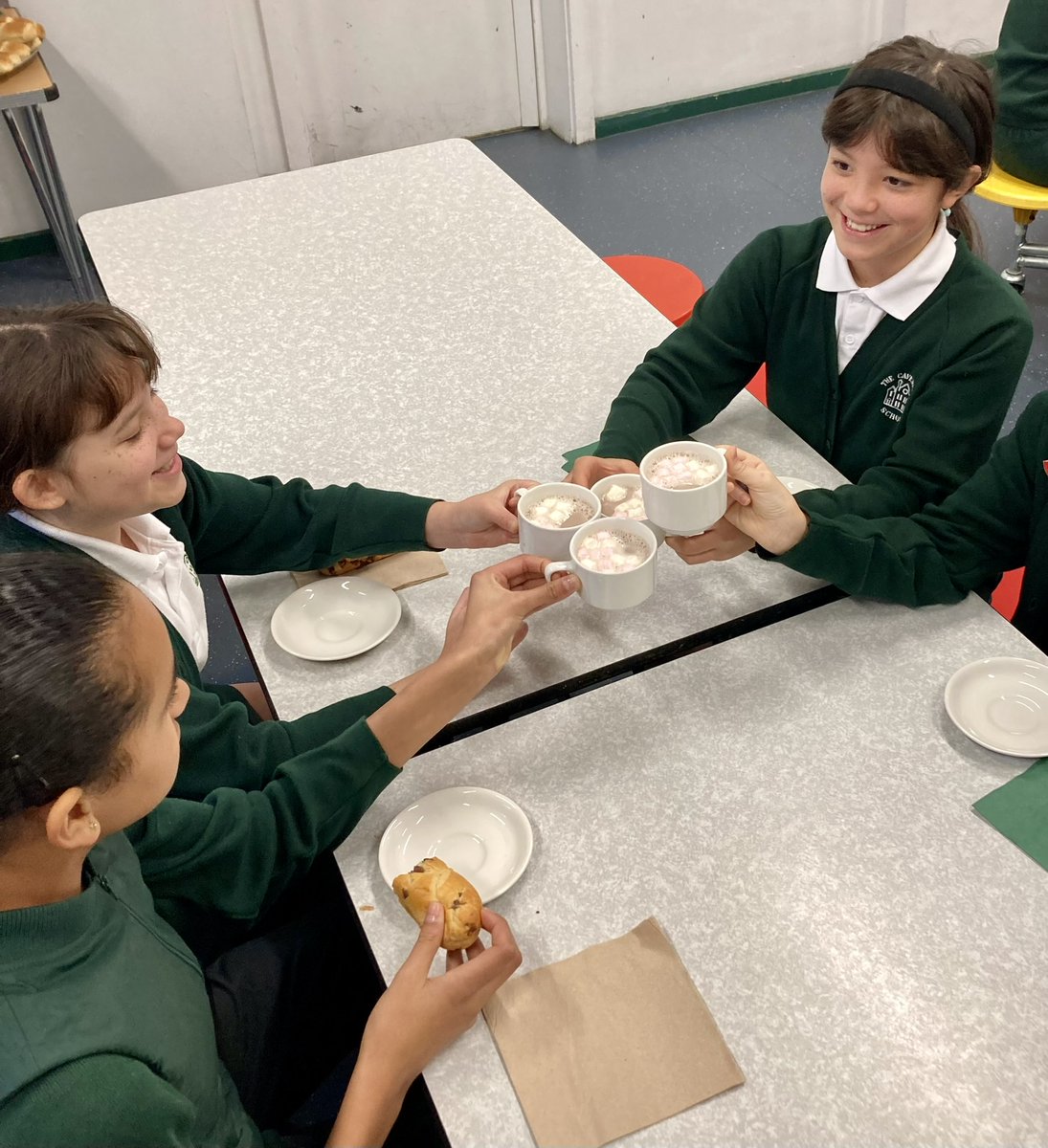 This morning our Y6 enjoyed a cheerful breakfast of hot chocolate + pastries together before going in confident and relaxed to sit their consortium exams. Good luck everyone!
#BestGirlsSchool #camdenschool #wheregirlsdare #spiritedversatileachievers #elevenplus #elevenplusexams