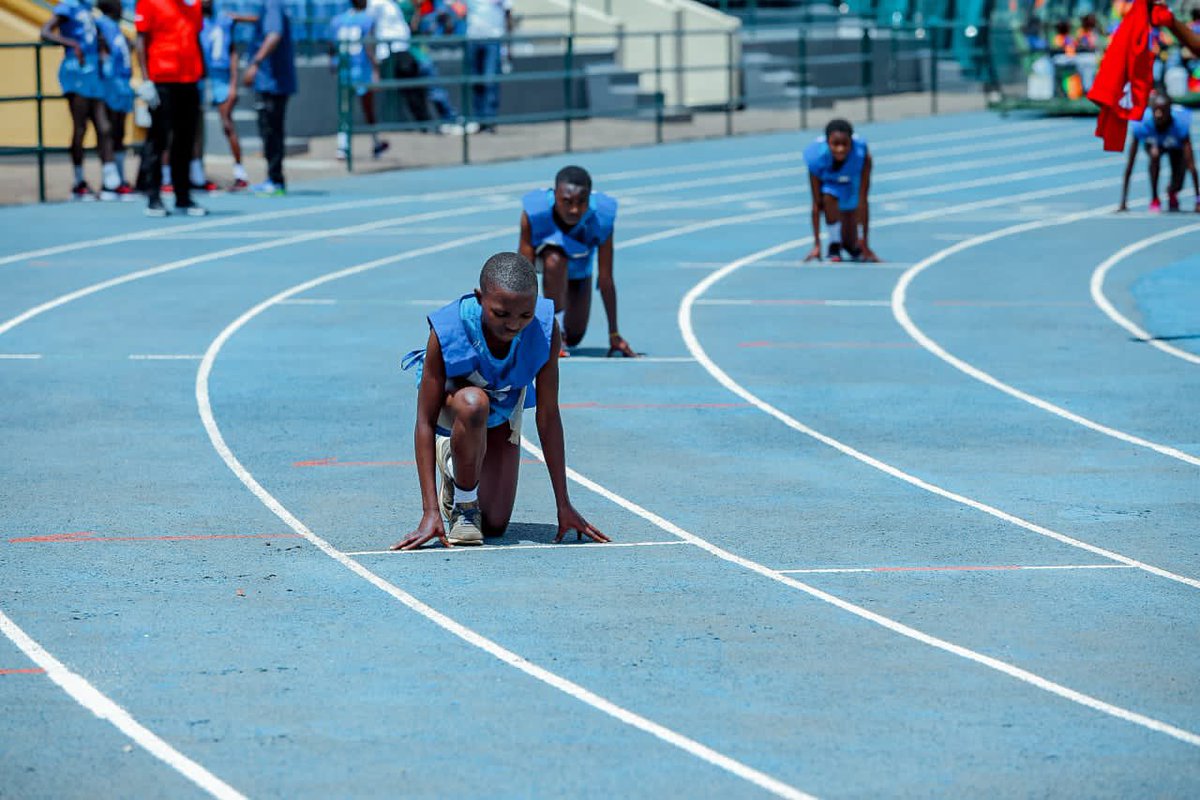 RwandaAthletics's tweet image. While the #NationalCrossCountryChampionships2023 was taking place in @IPRCKigali , young talents in athletics were gathered in @HuyeDistrict for #NationalTalentDay2023 under #IsongaProgram 

The Vision of creating the #RwandaWeWant in sports 
Imihigo Irakomeye kandi Irakomeje
