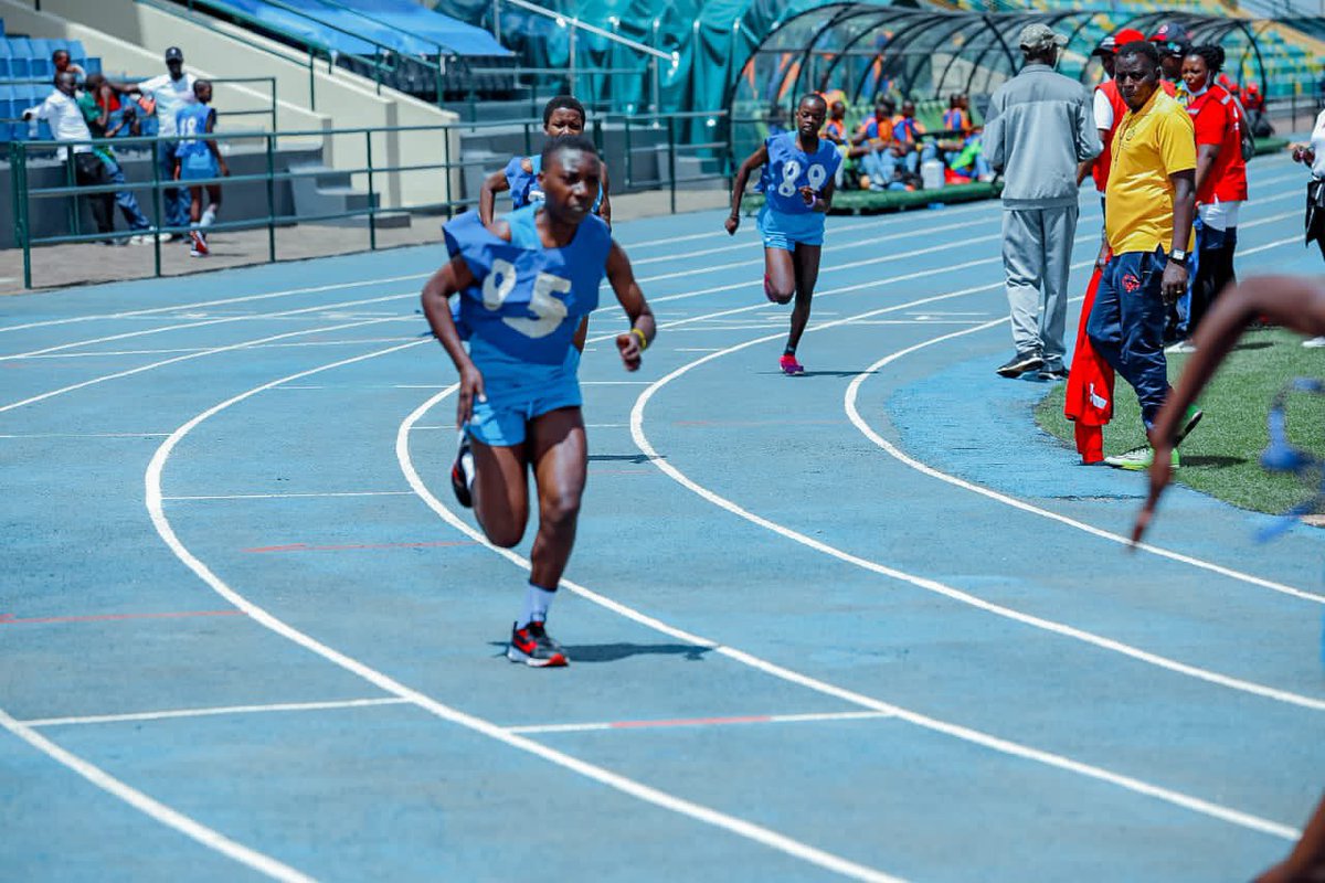 RwandaAthletics's tweet image. While the #NationalCrossCountryChampionships2023 was taking place in @IPRCKigali , young talents in athletics were gathered in @HuyeDistrict for #NationalTalentDay2023 under #IsongaProgram 

The Vision of creating the #RwandaWeWant in sports 
Imihigo Irakomeye kandi Irakomeje