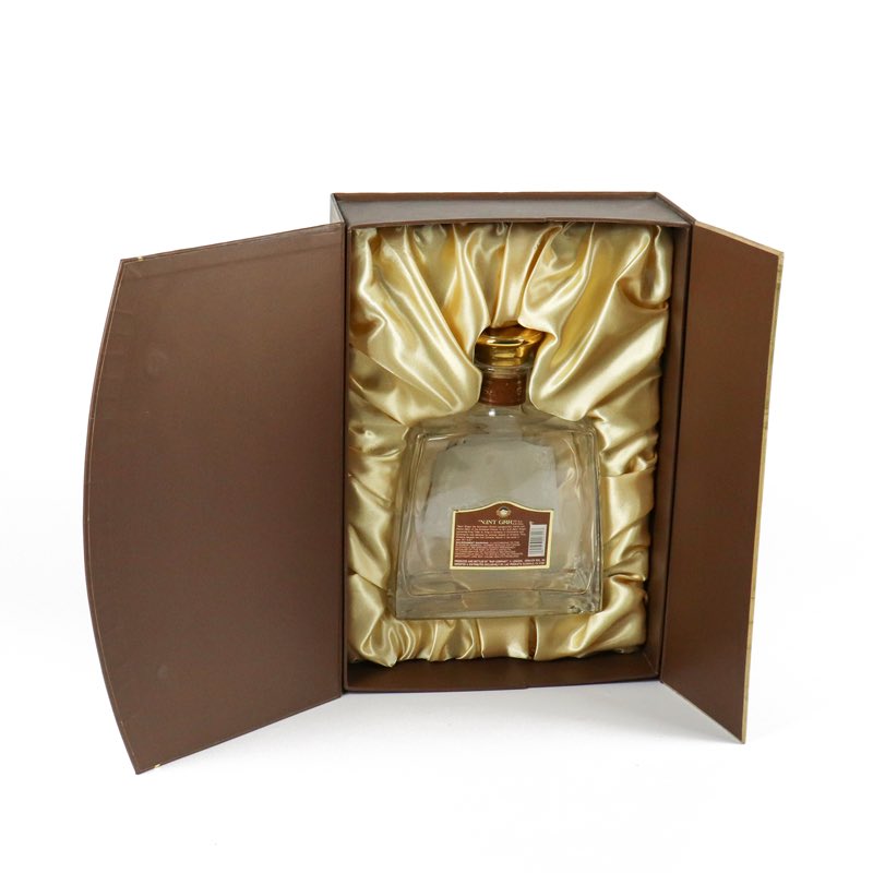 dgcrownwin's tweet image. #wineboxes #wineppaerbox #paperbox #packagedesign #packagingfactory
