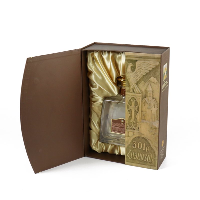 dgcrownwin's tweet image. #wineboxes #wineppaerbox #paperbox #packagedesign #packagingfactory