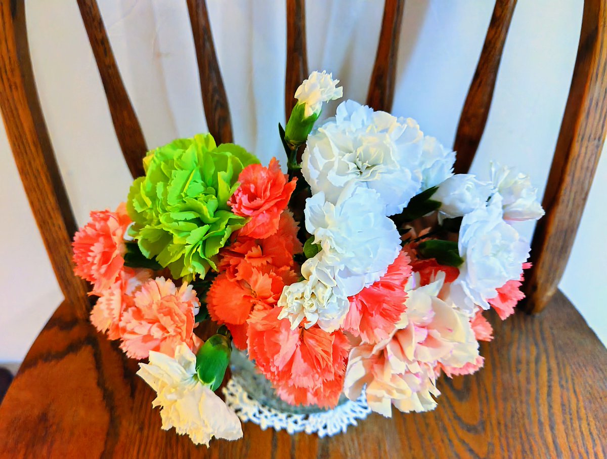 osatoyokoc's tweet photo. 【告知　フラワーデモ🌹】
日時；2023/12/11、18時~18時40分
場所；草加駅東口
主催；��ラワーデモ草加

元ジャニーズＪrの性被害を訴えた被害者が中傷により亡くなりました。
痴漢や性被害を訴えたら、被害を認めてもらえない、逆に中傷されてしまう。人権が、守られる��会へ🍀
デモに参加下さい🌹 https://t.co/9ji13QqGqS