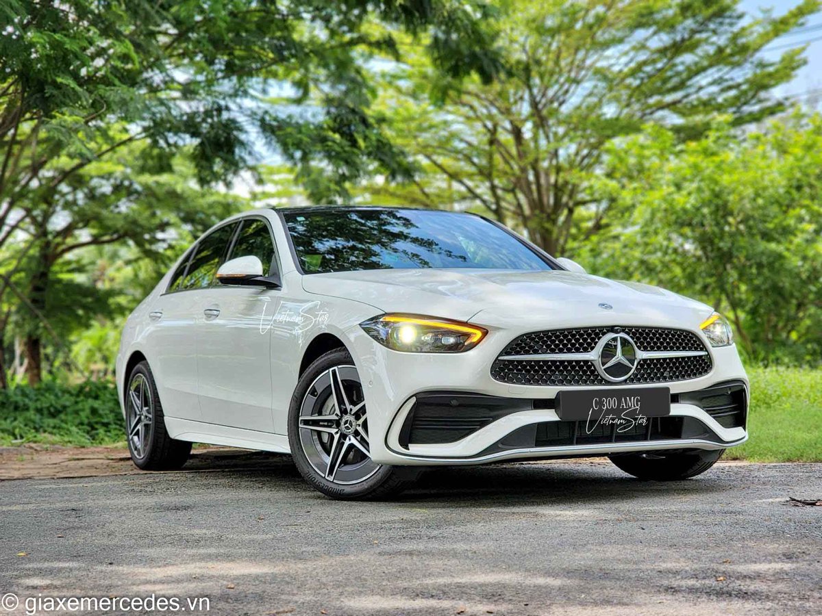 elrey111's tweet image. Mercedes C300 AMG – where luxury meets longevity. ??? Unbeatable value that stands strong over time. Elevate your driving experience with enduring sophistication. #C300AMG #LuxuryRedefined #Mercedes