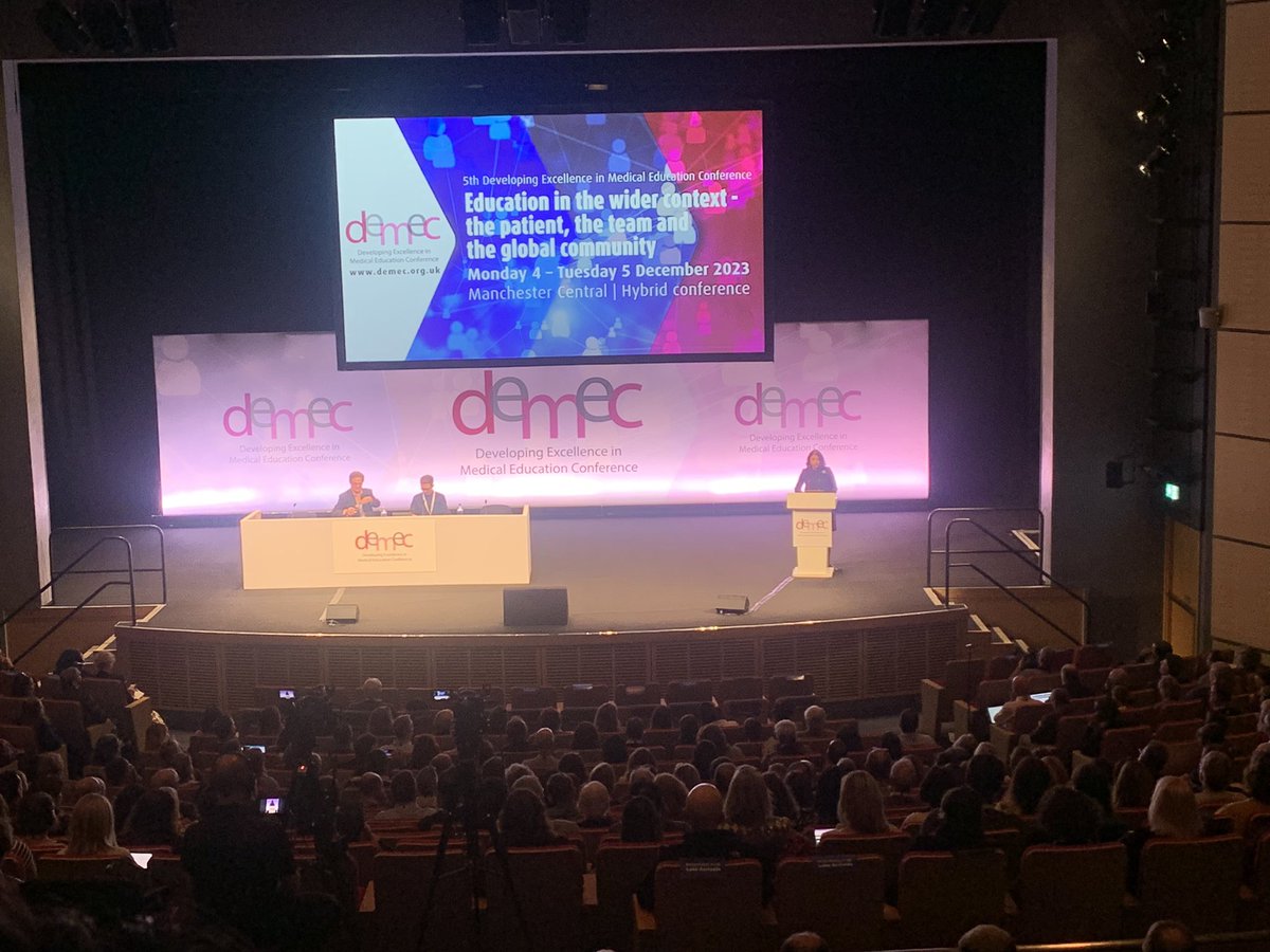 SamRobinson_GP's tweet photo. Excited to be @DEMEC23 listening to @NavinaEvans discuss the train, retain  and reform strategy, neurodiversity and multiculturalism. Looking forward to a great #MedEd day. @NHSHEE_NEY @MADEinHEENE https://t.co/AqtbOEJWqb