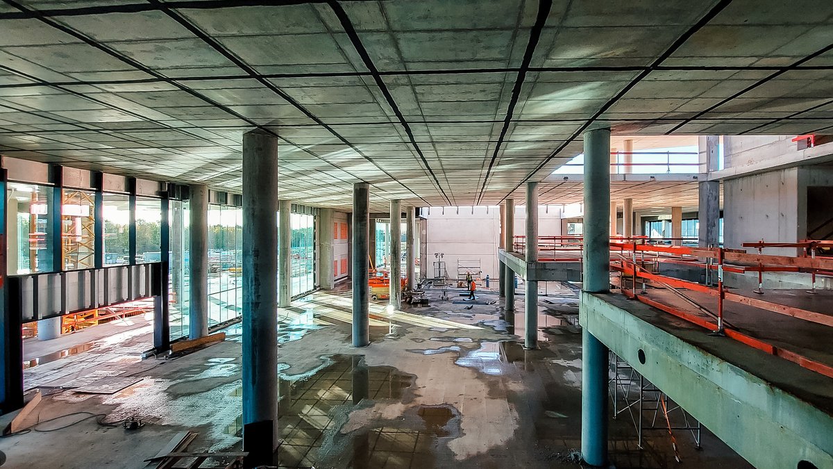 picanolnv's tweet photo. Weโve completed the last major concrete pour at our new headquarters in Ieper, which means the floor slab of the top floor is now finished. Weโve also started the structural work and the techniques in the underground parking lot. #picanol #readyforthefuture #workingatpicanol https://t.co/KEtmFxgXcf