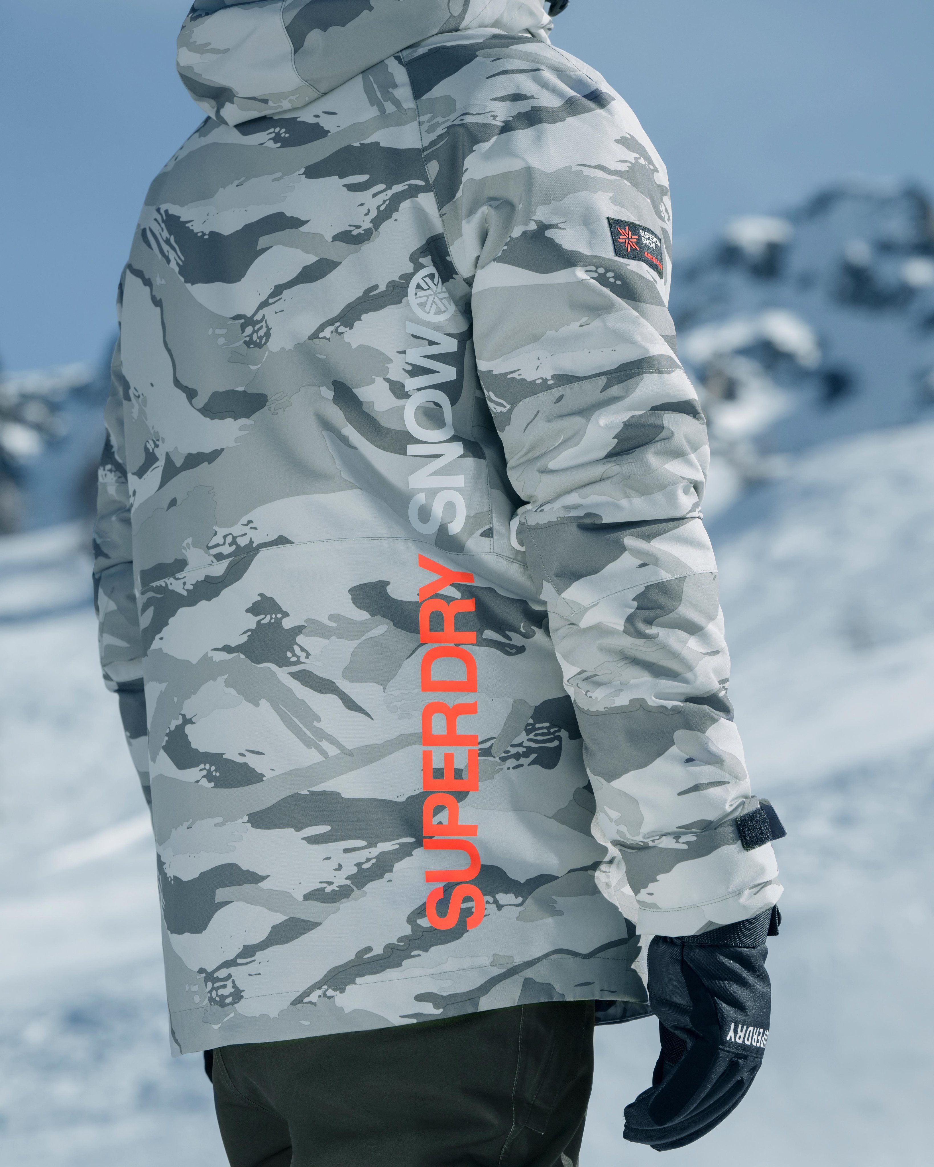 Snow superdry shop