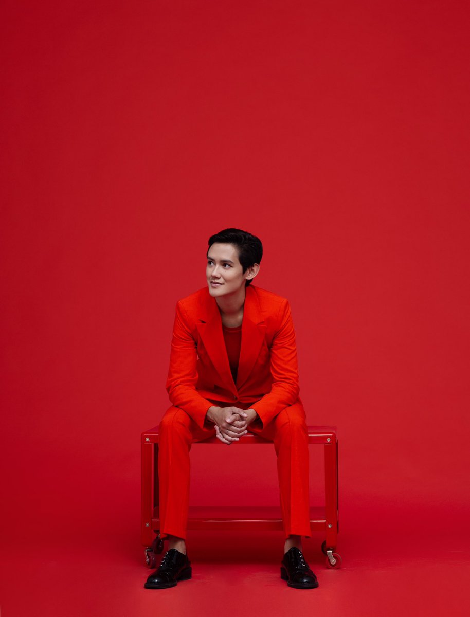 *NEWS UPDATE*
Beyond delighted to announce that I have been appointed Principal Guest Conductor of the Barcelona Symphony Orchestra <a href="/OrquestraOBC/">Orquestra OBC</a> !! 
A dream come true <a href="/HarrisonParrott/">HarrisonParrott Group</a> ❤️🇪🇸